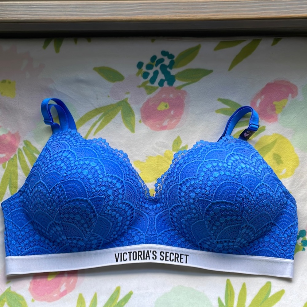 Victorias Secret bra 38D
